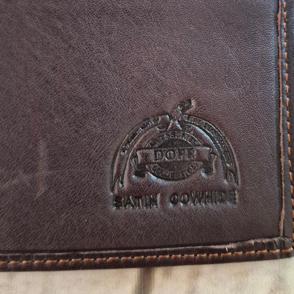DOPP Mens Brown Satin Cowhide Leather Bifold Card Wallet